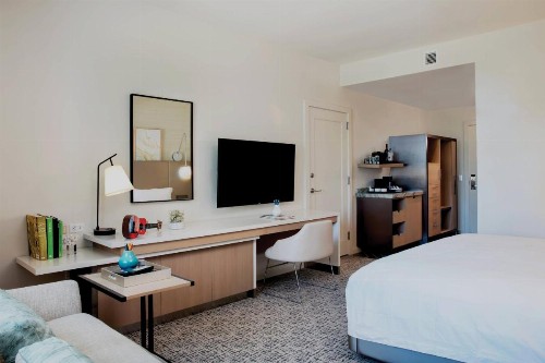 Art Ovation Hotel Autograph Collection - image 14