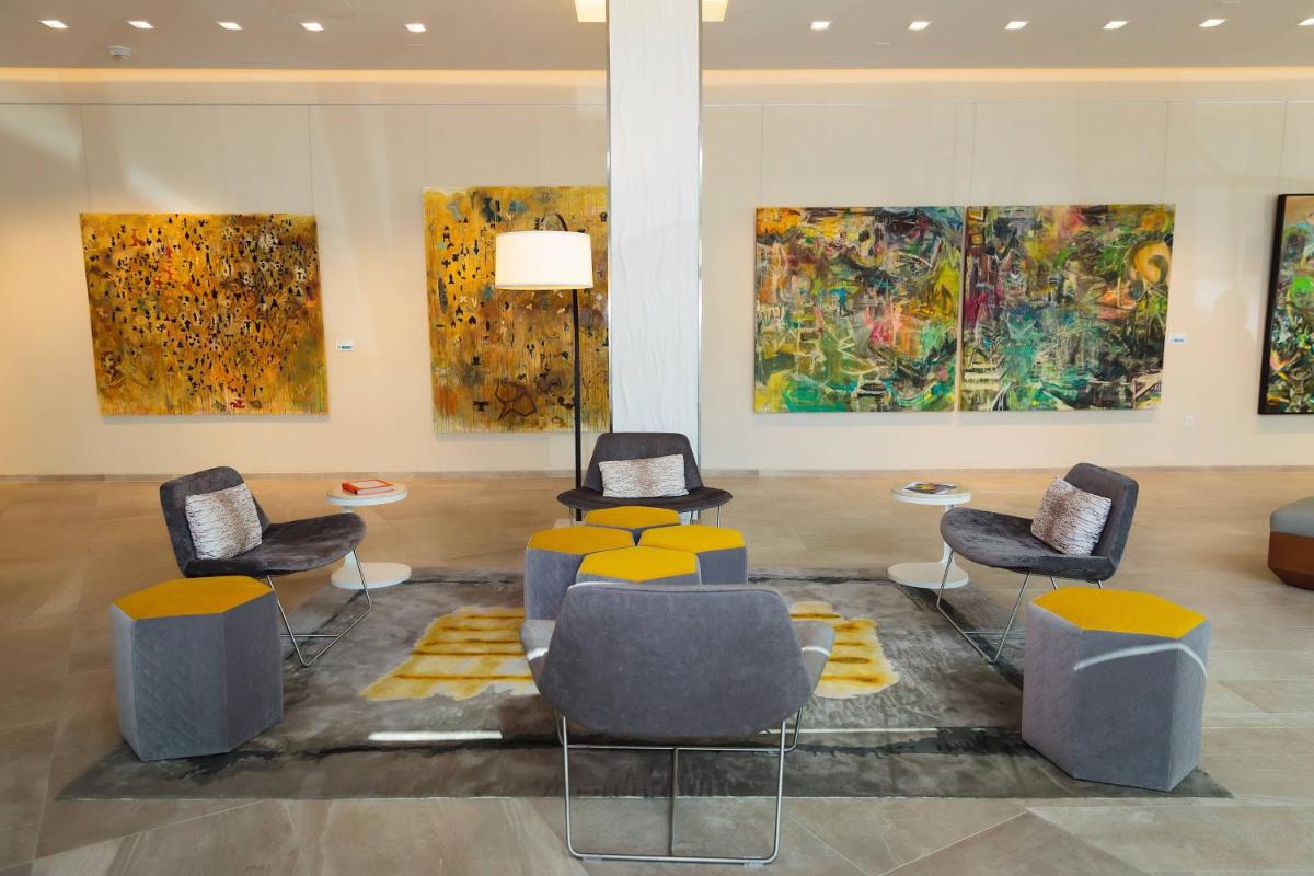 Art Ovation Hotel Autograph Collection - image 4