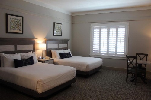 Carlisle Inn Sarasota - image 2