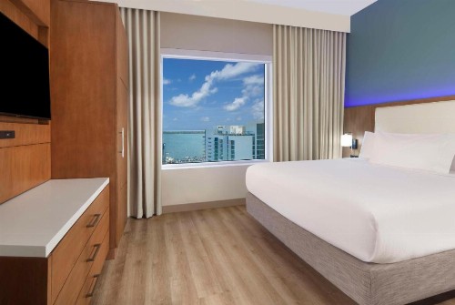 Embassy Suites By Hilton Sarasota - image 29