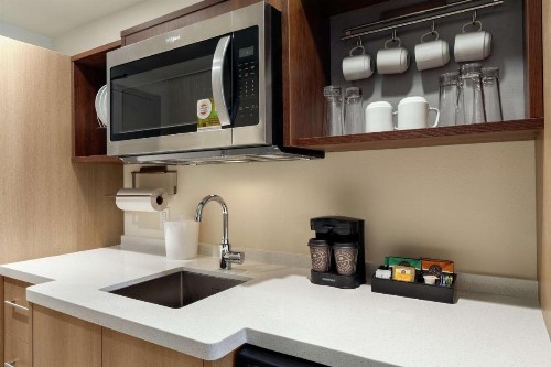 Home2 Suites By Hilton Sarasota Bradenton Airport - image 12