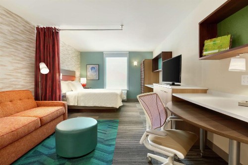 Home2 Suites By Hilton Sarasota Bradenton Airport - image 3