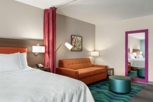 Home2 Suites By Hilton Sarasota Bradenton Airport - image 5