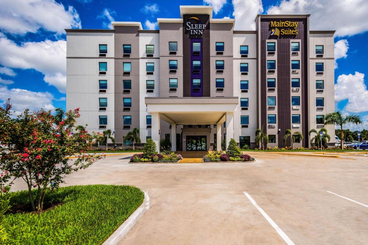 MainStay Suites Sarasota I-75 - main image