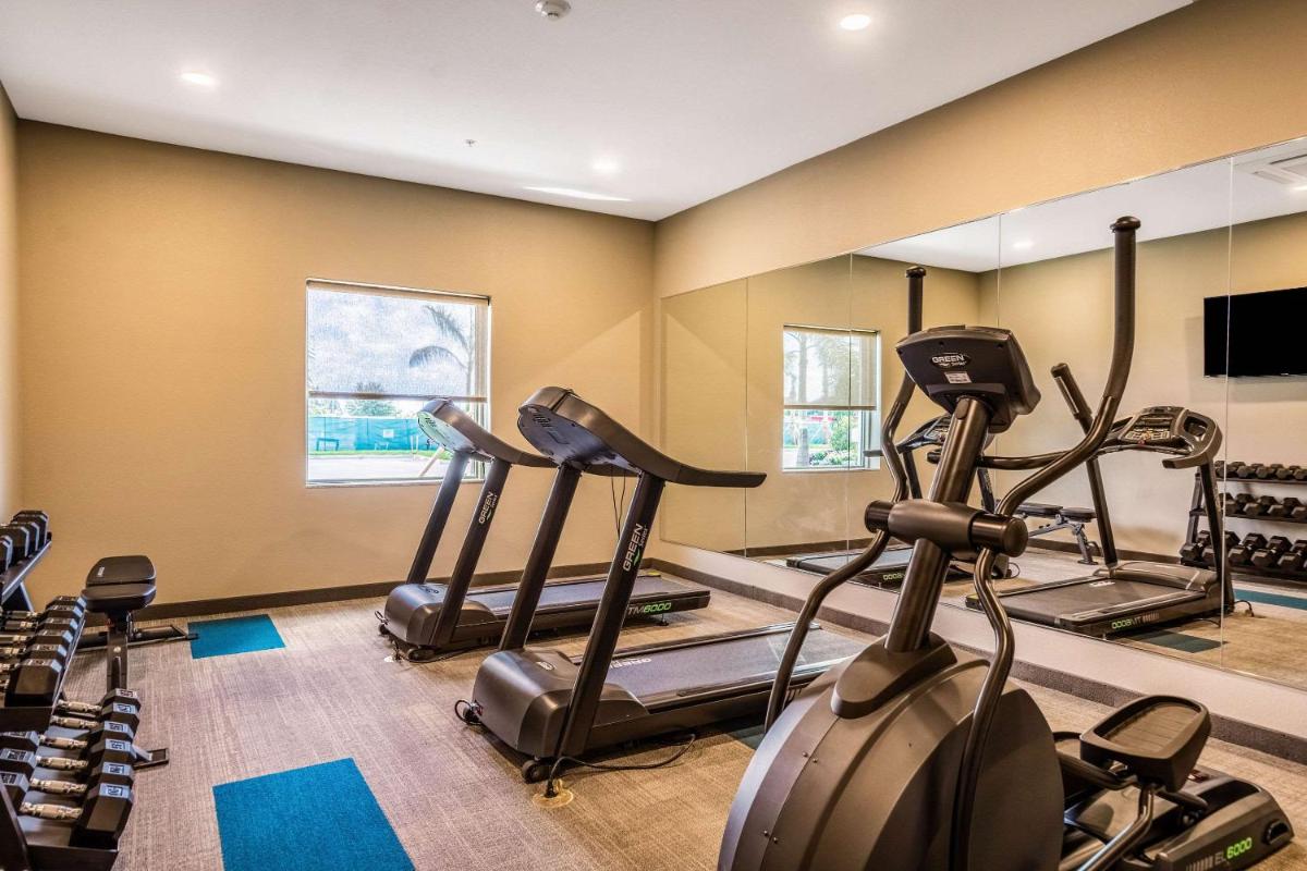 MainStay Suites Sarasota I-75 - image 2