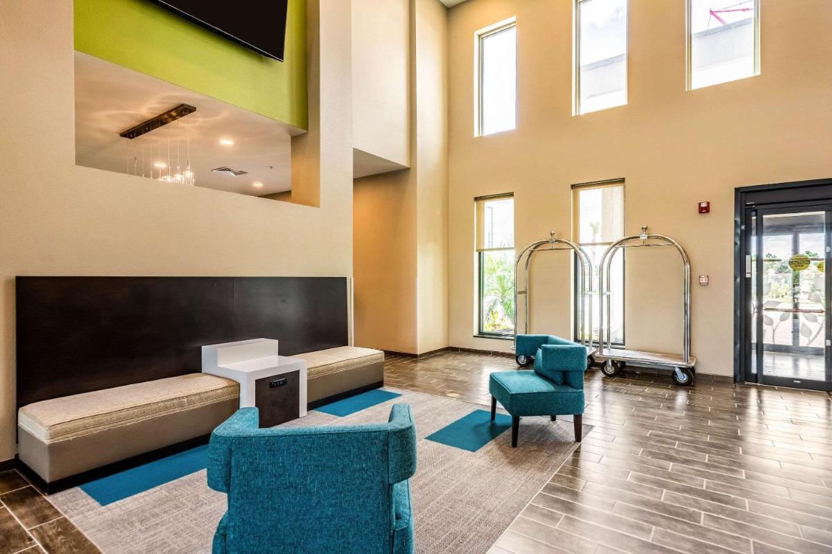 MainStay Suites Sarasota I-75 - image 7