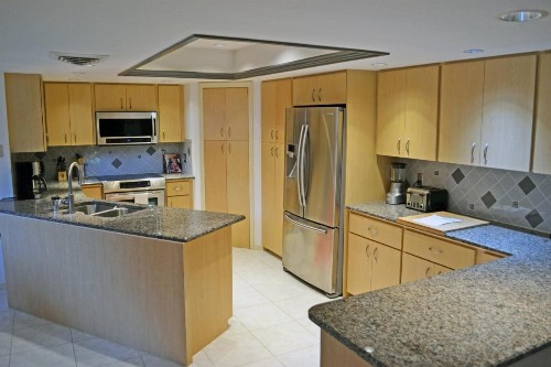 Shell Beach - The Treehouse 210 - image 12