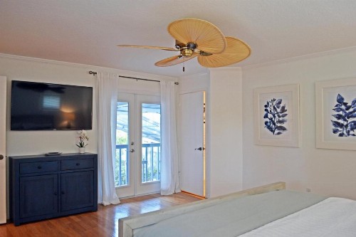 Shell Beach - The Treehouse 210 - image 33