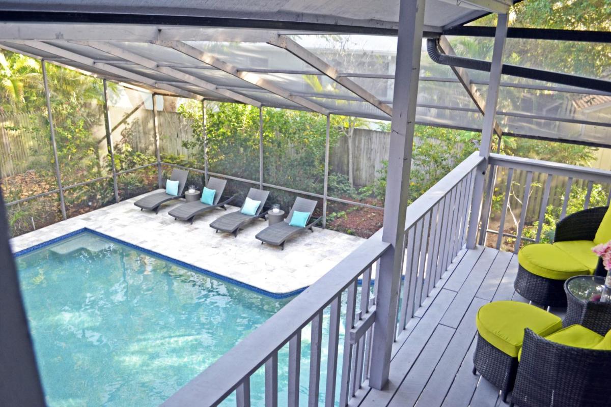 Shell Beach - The Treehouse 210 - image 6