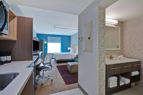 Home2 Suites Sarasota I-75 Bee Ridge FL - image 31