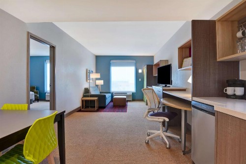 Home2 Suites Sarasota I-75 Bee Ridge FL - image 42
