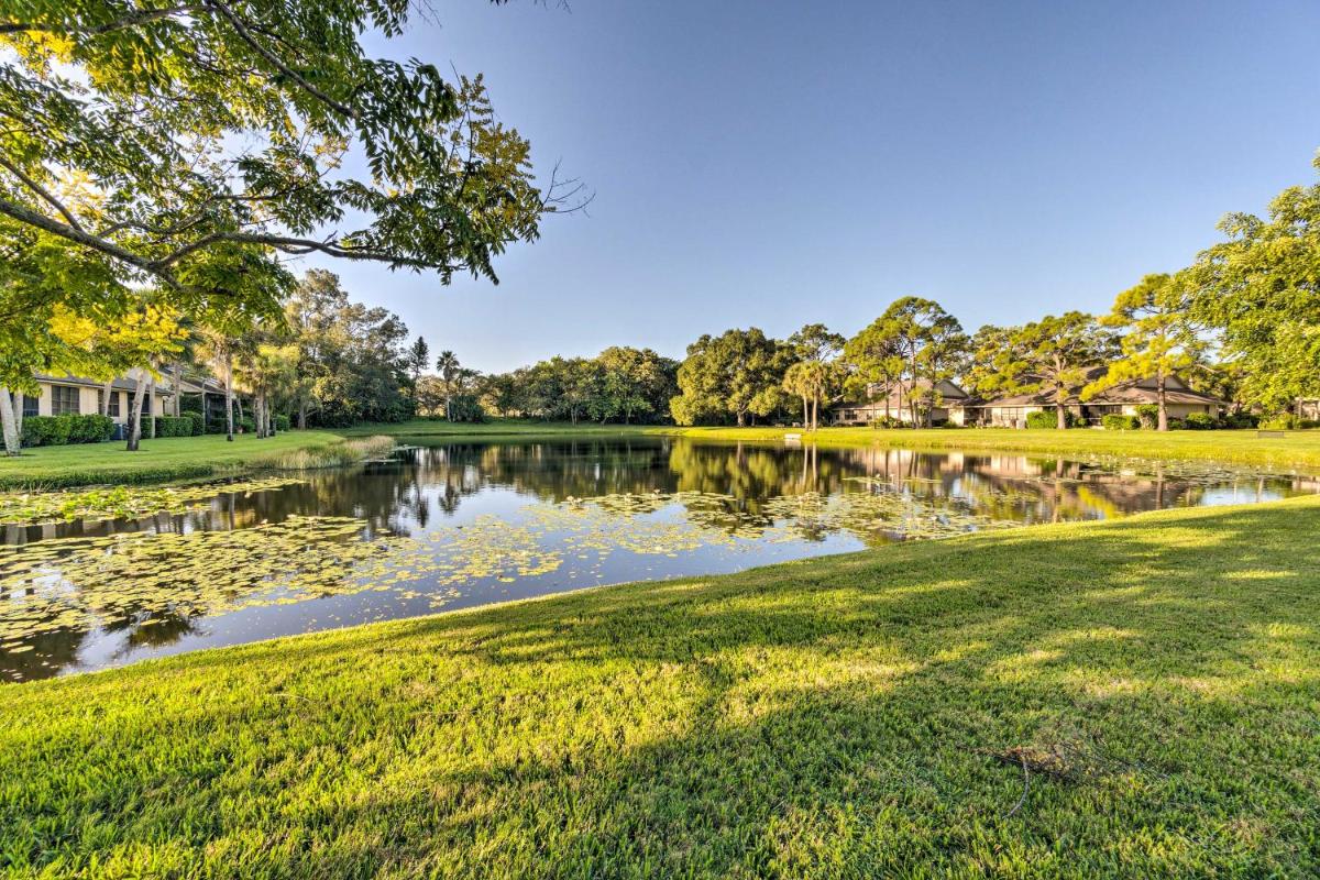Sarasota Villa with Pool Access about 4 Mi to Beach! - image 2