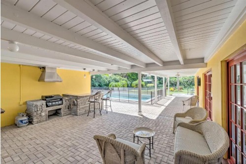 Family Retreat with Pool Games Dock Fishing Golf home