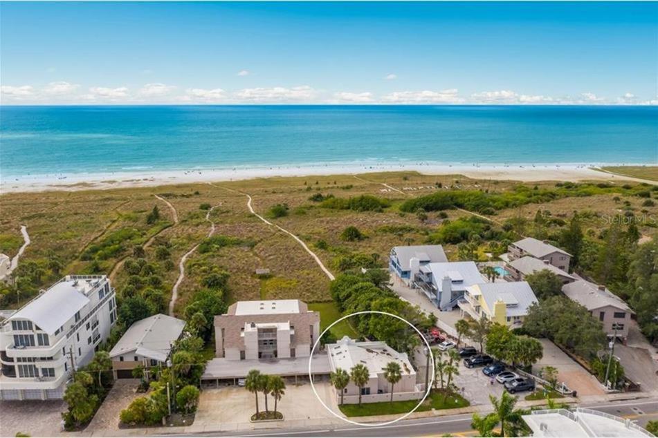 NEW Location Location Location! On the BEACH Walk to VILLAGE - main image