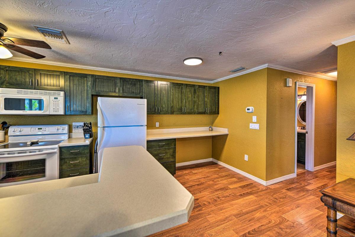 Gulfview Lido Key Gem - Walk to Beach and Shops - image 7