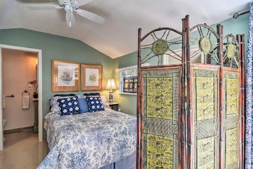 Vibrant Sarasota Studio Less Than 1 Mile from Beach! - image 9