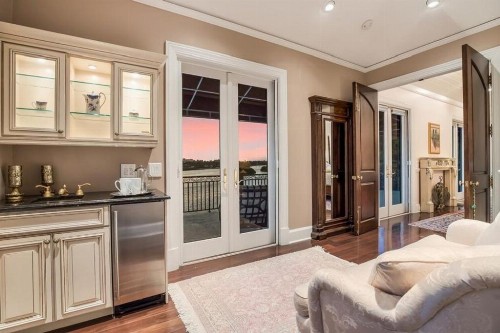 Sarasota Luxury Estate - image 8