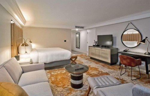The Inn at Saratoga Tapestry Collection by Hilton - image 25