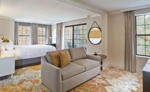 The Inn at Saratoga Tapestry Collection by Hilton - image 34