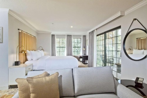 The Inn at Saratoga Tapestry Collection by Hilton - image 38