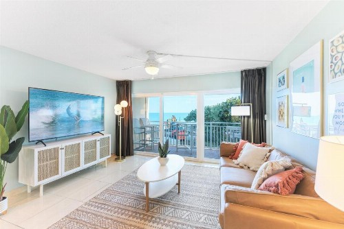 Paradise Beach Club - Ground Floor & Townhouses - image 11