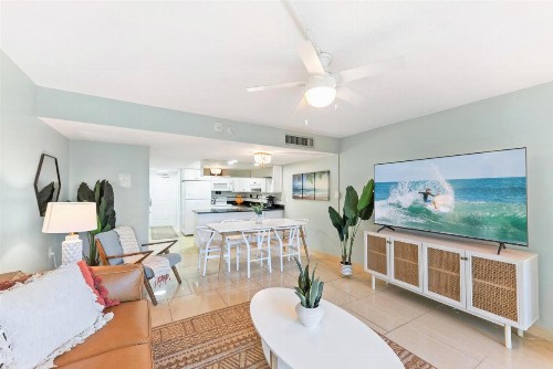 Paradise Beach Club - Ground Floor & Townhouses - image 16