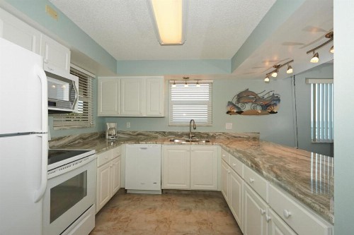 Paradise Beach Club - Ground Floor & Townhouses - image 41