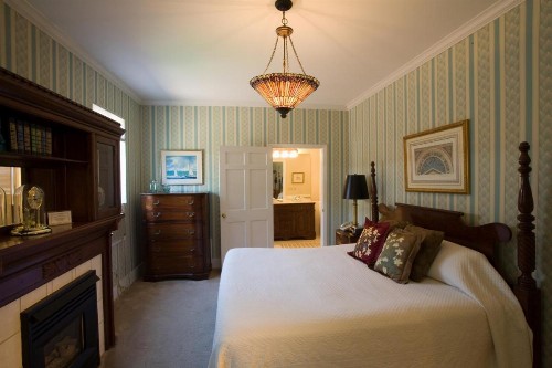 Maplewood Hotel - image 15