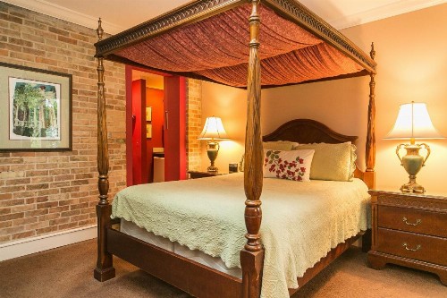 Hidden Garden Cottages & Suites - image 6