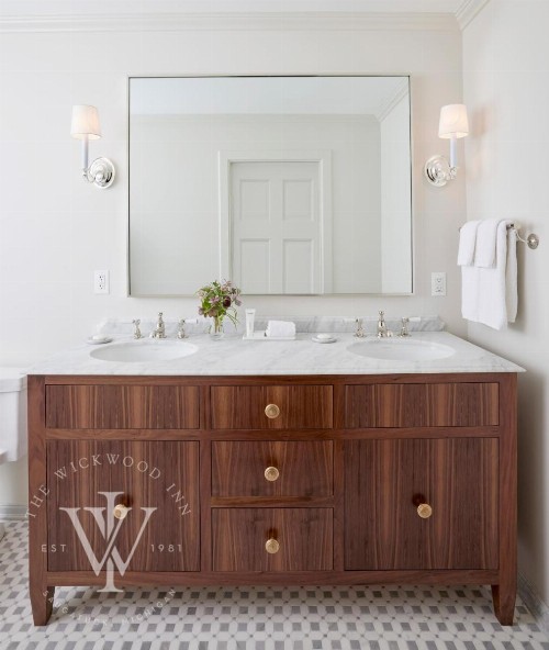 Wickwood Inn - image 18
