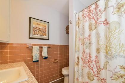 Sunshine Inn - image 7