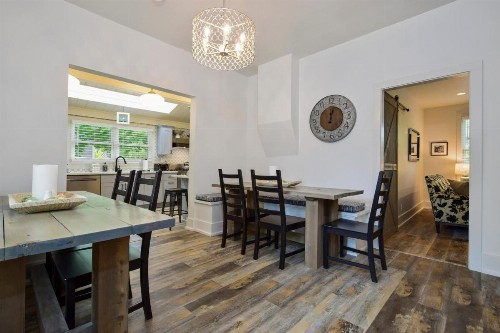 Saugatuck Farmhouse - image 3