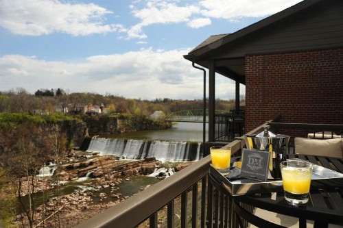 Diamond Mills Hotel & Tavern - image 4