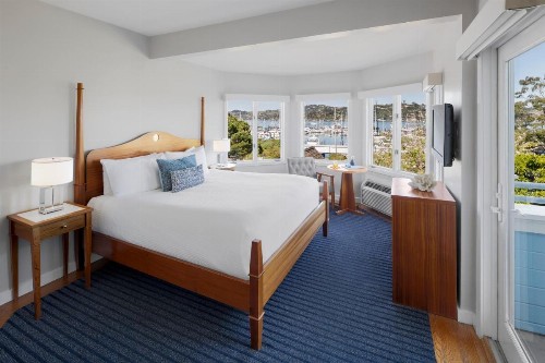 Casa Madrona Hotel and Spa - image 34