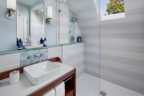 Casa Madrona Hotel and Spa - image 38