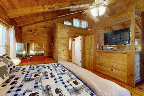 Country Cottage - image 37