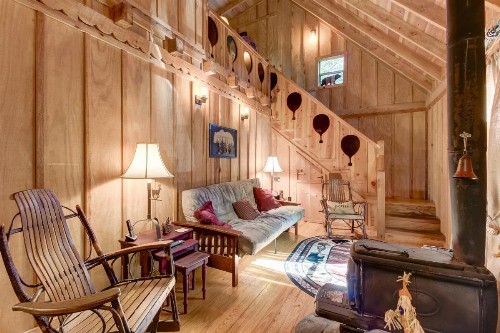 Sweet Home Away - image 4