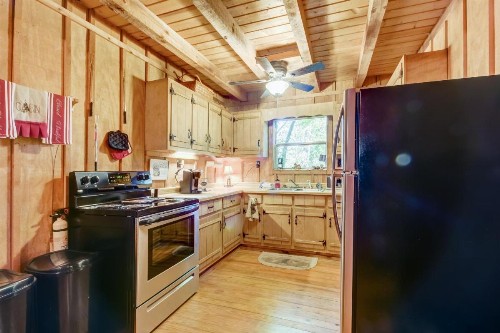 Sweet Home Away - image 8