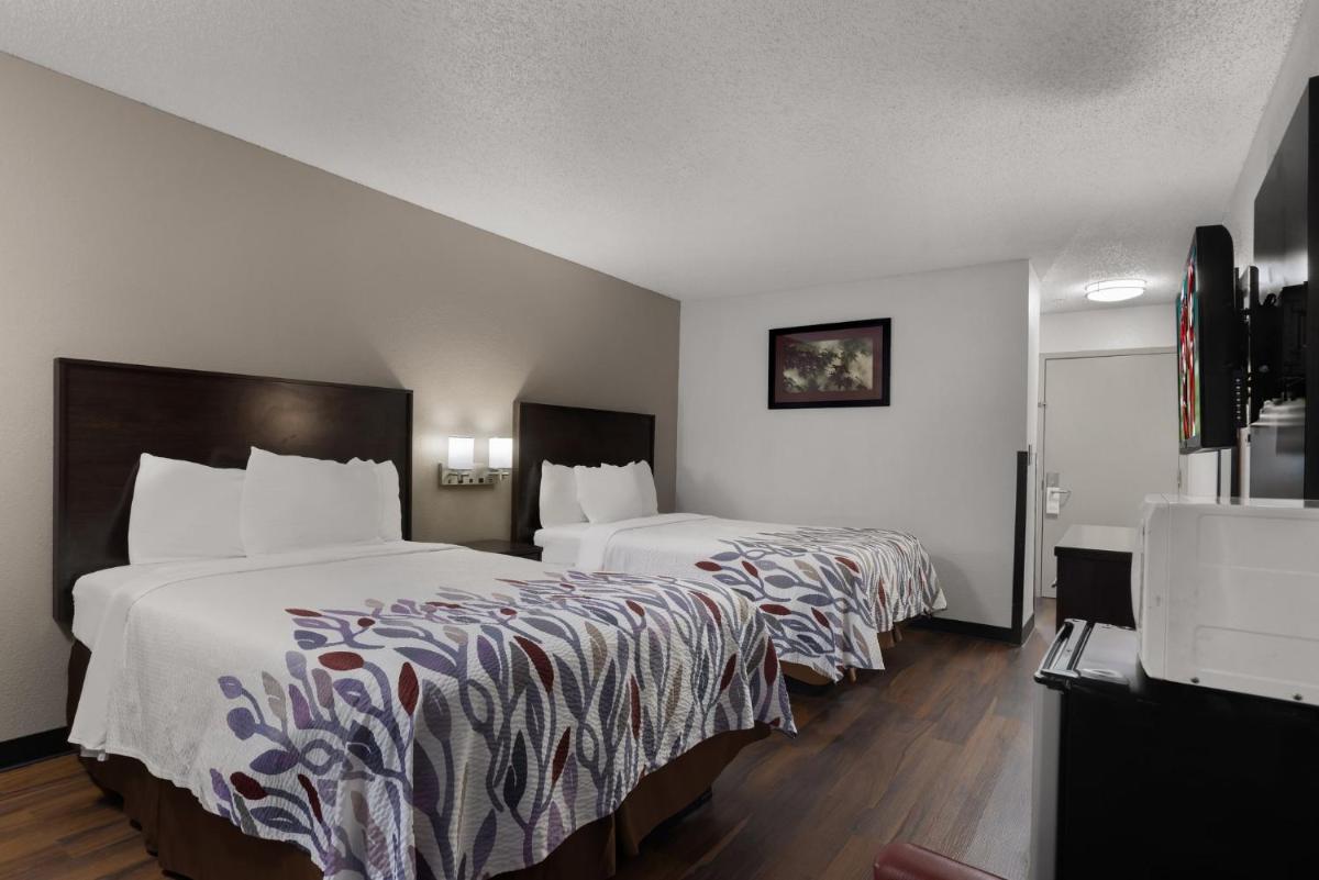Red Roof Inn & Suites Savannah Airport - image 3