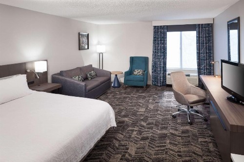 Hilton Garden Inn Savannah Airport - image 5