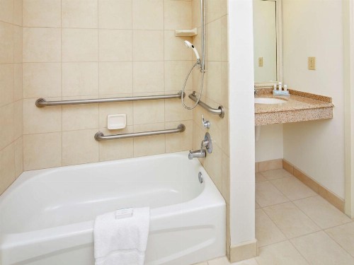 Hilton Garden Inn Savannah Midtown - image 26