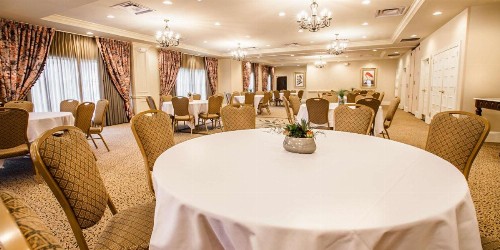 Hampton Inn & Suites Savannah Historic District - image 14