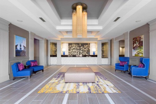 DoubleTree by Hilton Historic Savannah - image 26