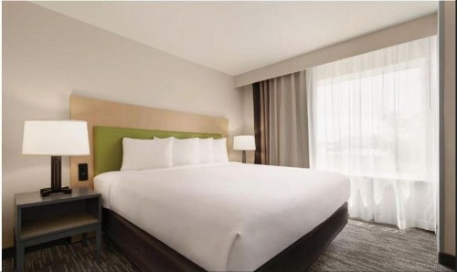 Country Inn & Suites by Radisson Savannah Midtown GA - image 2