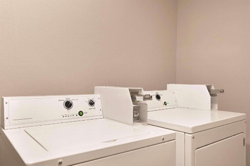 Country Inn & Suites by Radisson Savannah Midtown GA - image 21