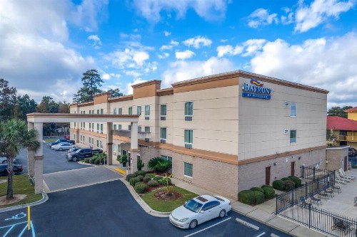 Baymont by Wyndham Savannah South - image 1
