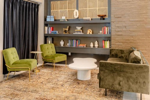 TRYP by Wyndham Savannah - image 17