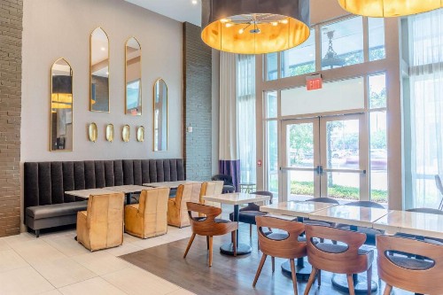 TRYP by Wyndham Savannah - image 23
