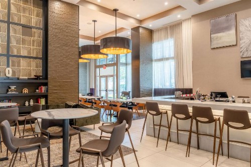 TRYP by Wyndham Savannah - image 27