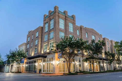 TRYP by Wyndham Savannah - image 3